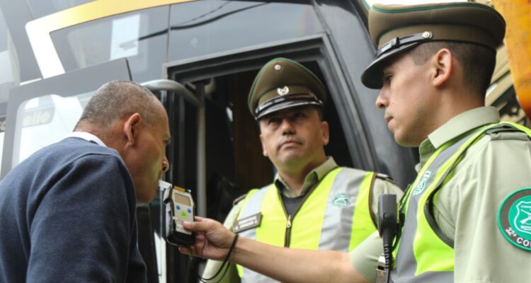 Carabineros y fin de semana de Año Nuevo: principal falta es por exceso de velocidad