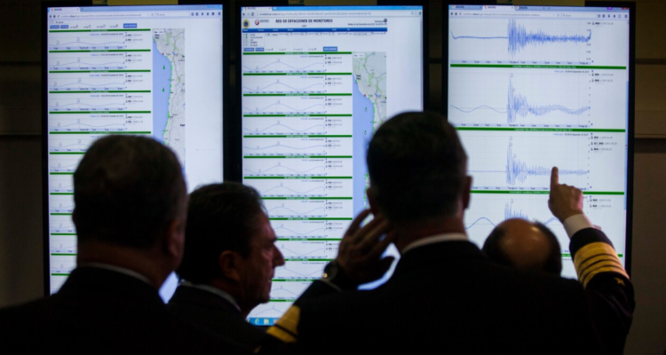 Tras nuevo terremoto en Filipinas SHOA vuelve a descartar amenaza de tsunami para Chile