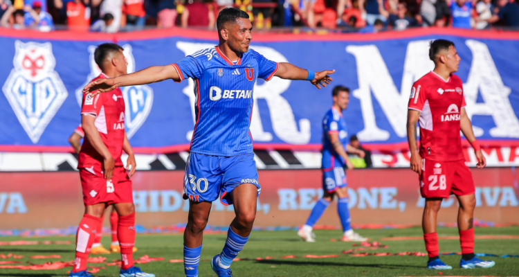 Universidad de Chile venció con lo justo a Ñublense, pero no le alcanzó para Copa Sudamericana.