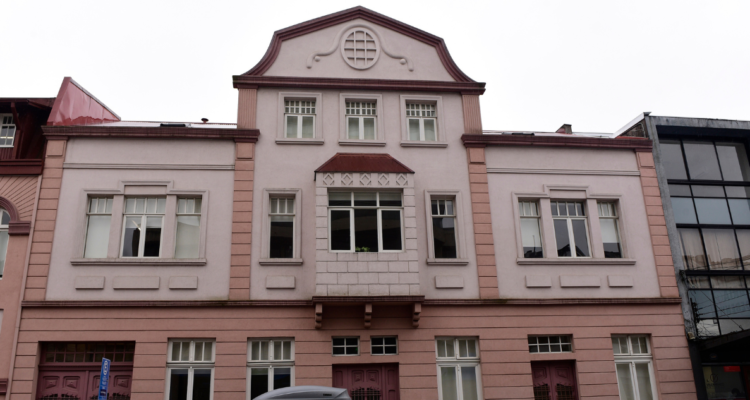 Universidad Austral sueldos Navidad