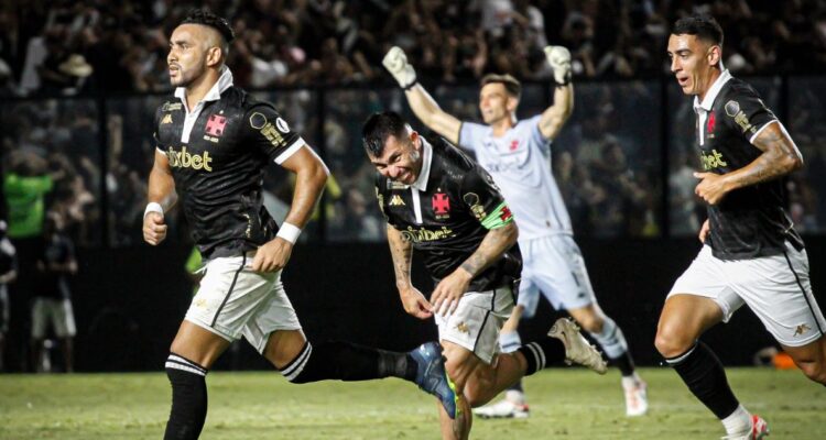 Vasco da Gama buscaría sumar otro chileno tras experiencia Gary Medel