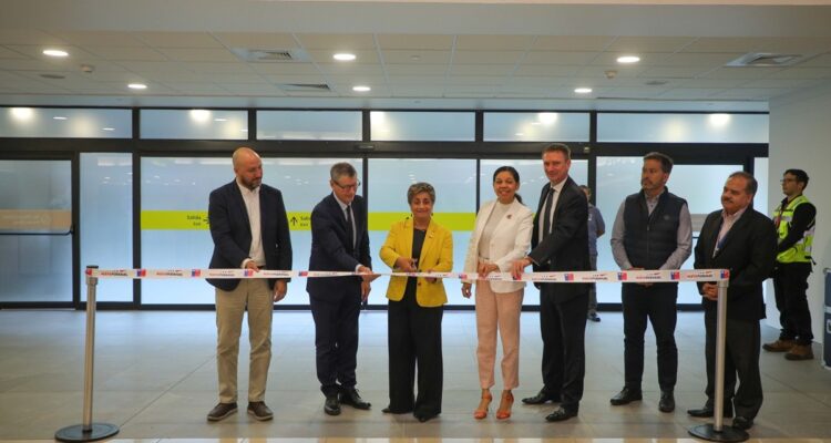 Inauguración de nueva zona de arribos en el Aeropuerto de Santiago