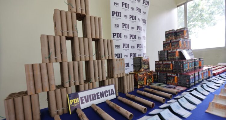 Incautación de fuegos artificiales