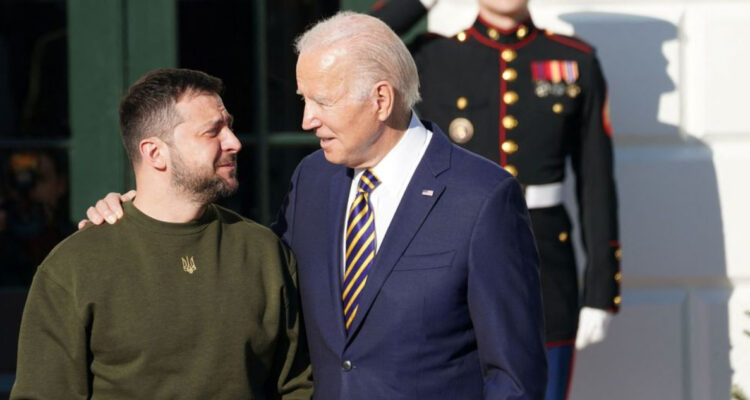 Zelenski aterriza en Estados Unidos en busca de millonario apoyo militar bloqueado por republicanos