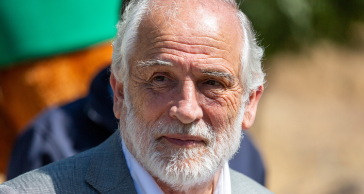 acusación contra Montes