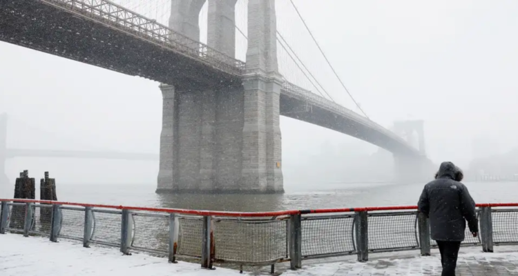 Al menos 50 muertos deja tormenta de nieve en Estados Unidos
