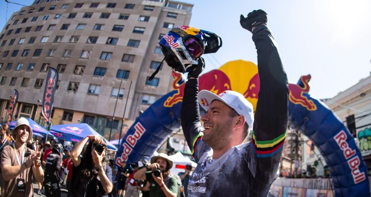 Se viene la edición 2024 de Red Bull Valparaíso Cerro Abajo.