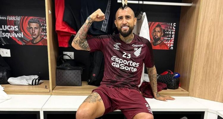 Club sudamericano arremete por el fichaje de Arturo Vidal y complica a Colo Colo