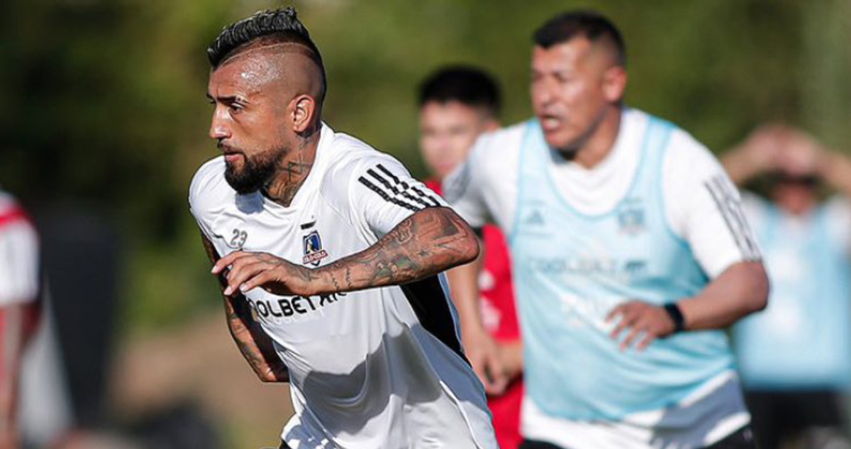 Arturo Vidal médicos ByN Colo Colo