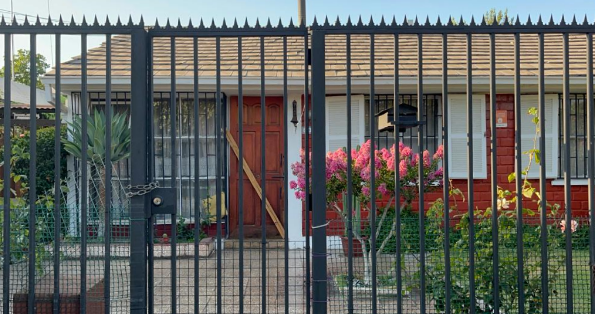 Adulta mayor sufre asalto en Ñuñoa: vecinos ahuyentaron a delincuentes