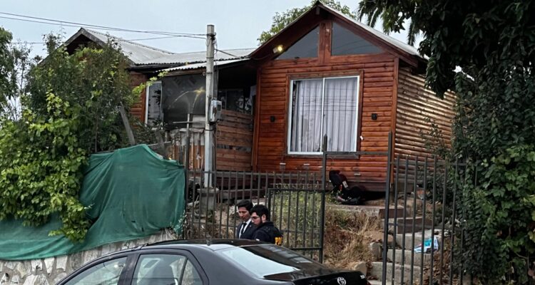 Balacera contra una casa de Quilpué deja un muerto y un herido grave