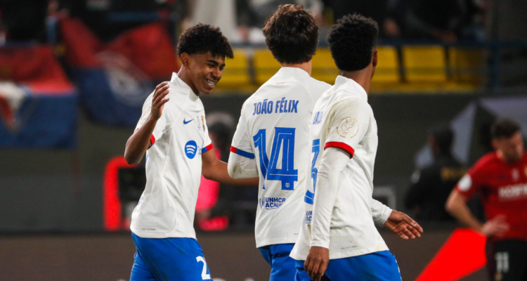 Barcelona se cita con Real Madrid en la gran final de la Supercopa de España.