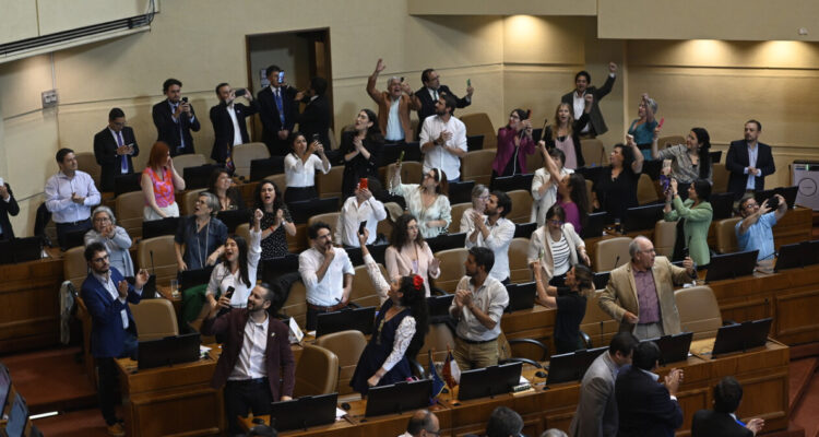 Cámara aprueba idea de legislar proyecto de reforma de pensiones con respaldo de Demócratas