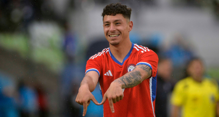 César Pérez está en la mira de 3 elencos europeos.