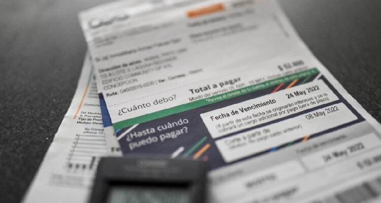 imagen contexto de cuentas de luz