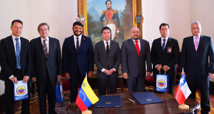 Los siete puntos del acuerdo que firmó Chile con Venezuela contra el crimen organizado