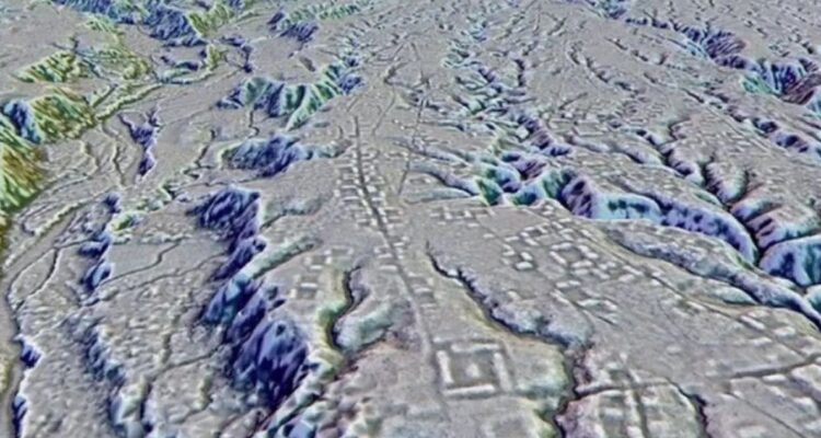 Descubren restos de una ciudad perdida bajo la selva de Ecuador, perteneciente a una civilización de 2.500 años de antigüedad.