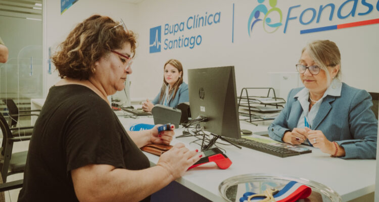 Con 100 mil afiliados: Fonasa inaugura punto de atención en Clínica Bupa de La Florida