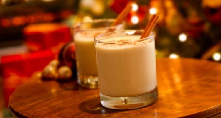 ¡Ceacheí! Cola de mono fue el mejor cóctel del mundo durante 2023 según portal internacional