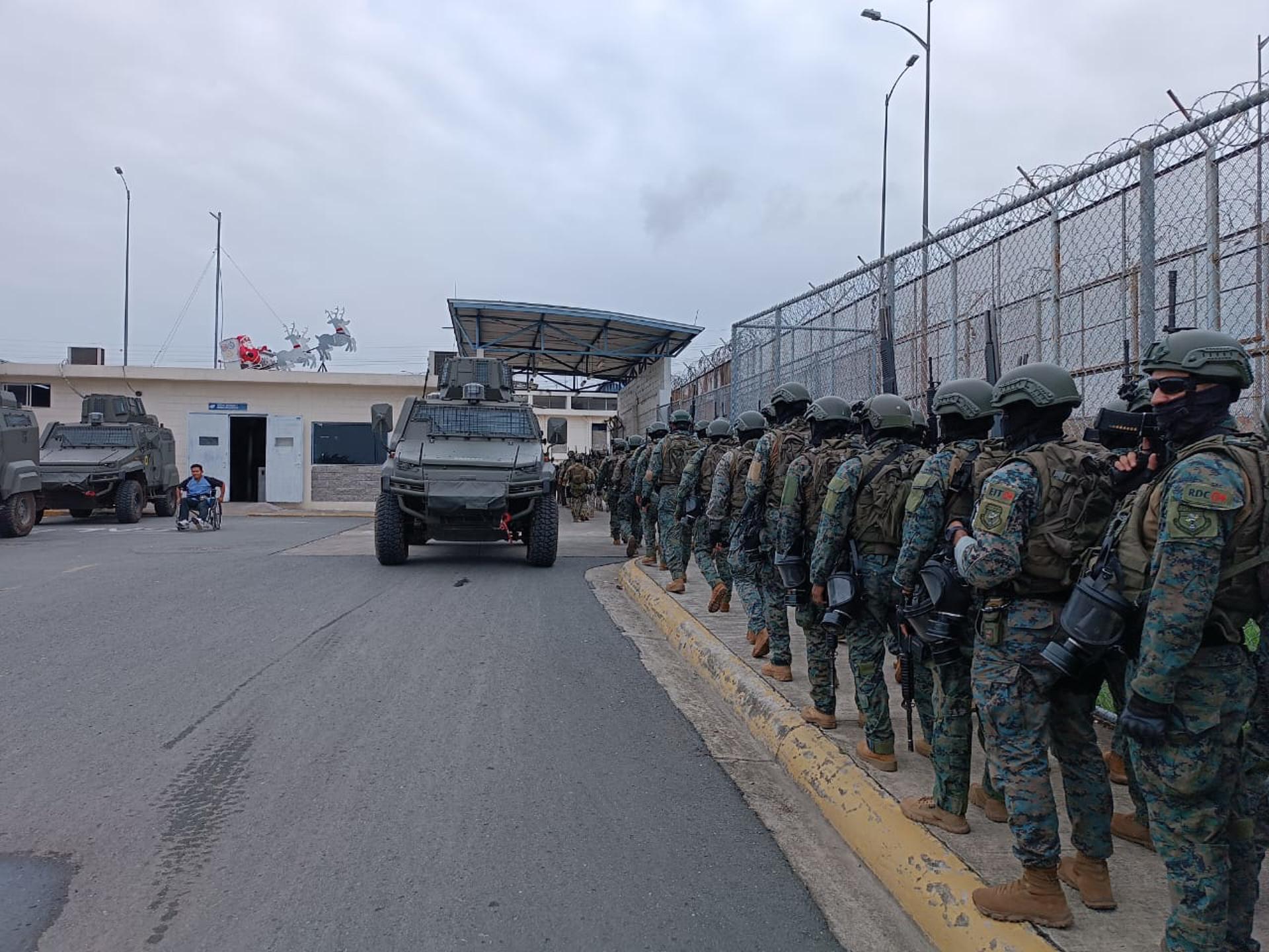 Operativo tras un motín en la Cárcel Regional del Litoral, en Guayaquil
