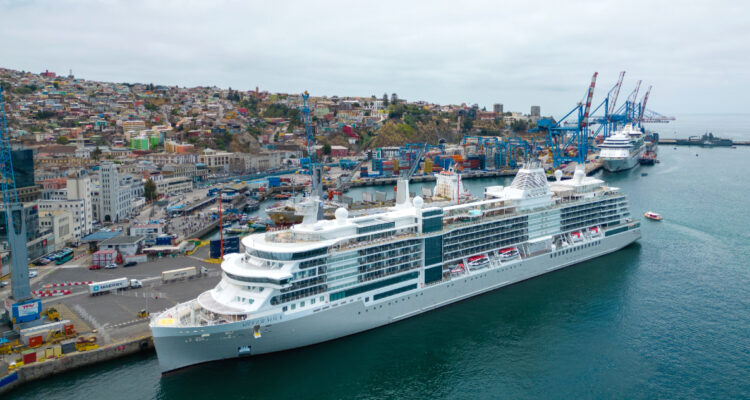 “El crucero más viral de Tiktok” está en Chile: pasajeros de viaje de 9 meses comparten polémicas