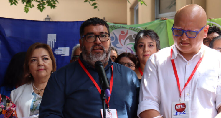 CUT convoca a paro nacional para abril en medio de duras críticas al Gobierno y oficialismo