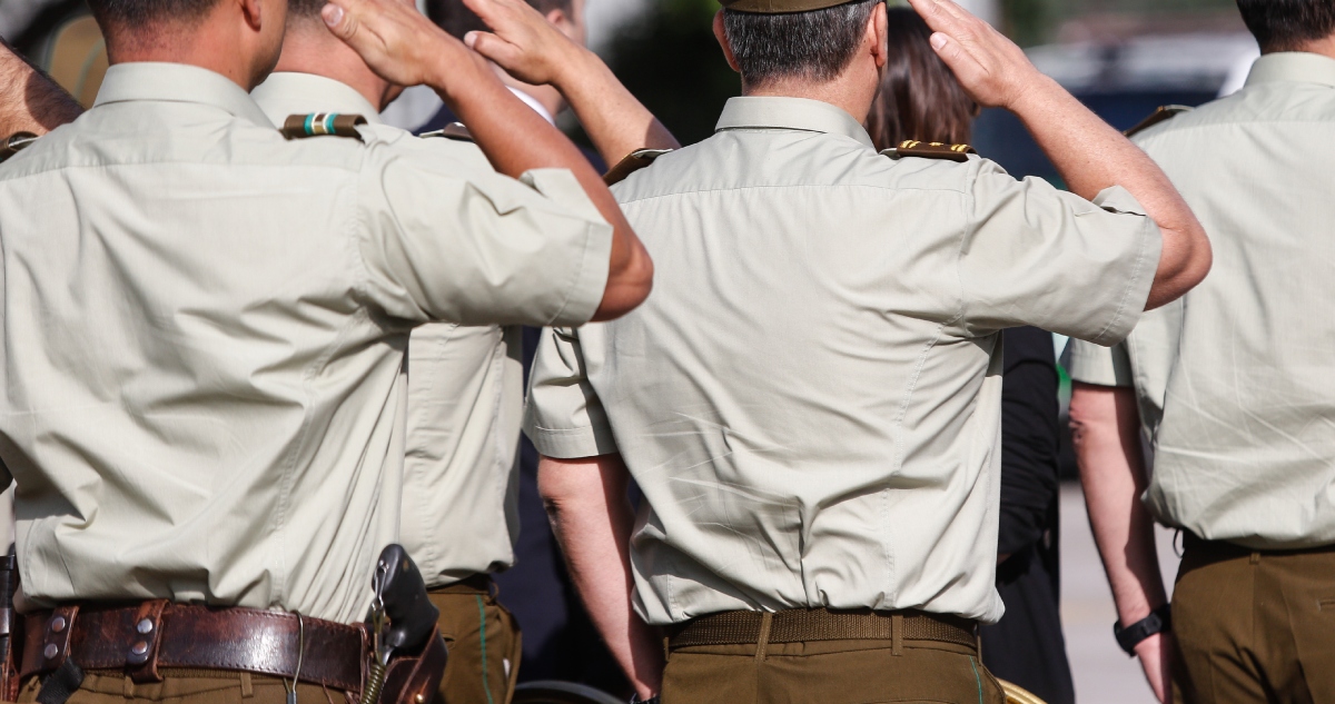 Desvinculan a siete carabineros acusados de prestar servicios de escolta a empresas privadas en San Antonio