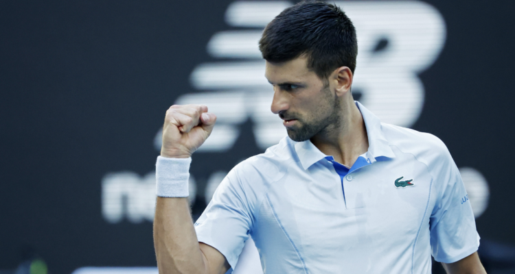 Djokovic avanza a las semifinales del Australian Open.