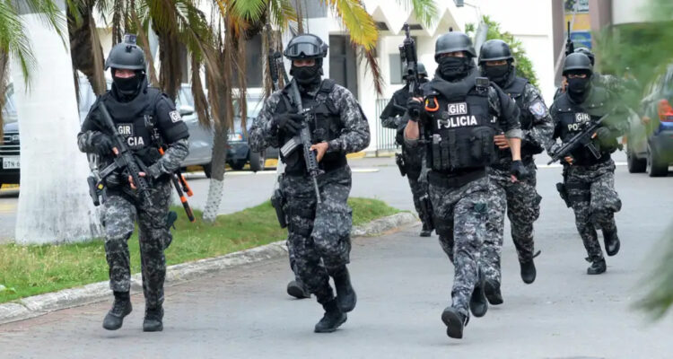 Detienen en Ecuador al “Comandante Gringo”, el peligroso máximo líder de las disidencias de la FARC