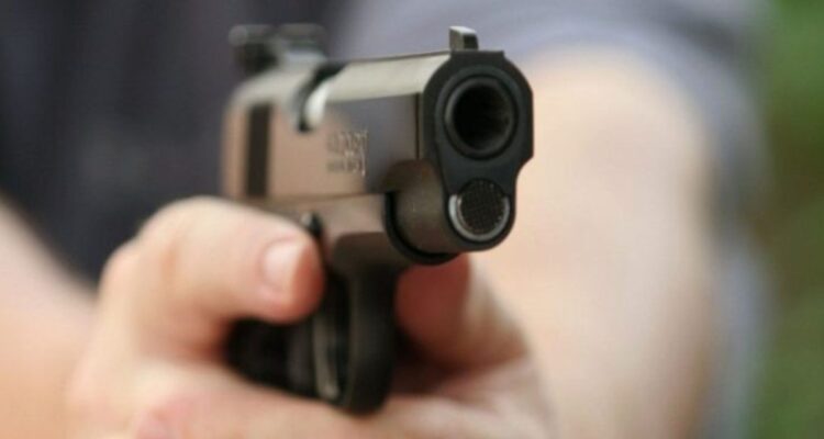 “Él me quiso matar”: empresario se defiende tras ser acusado de disparar a trabajador en Los Ángeles