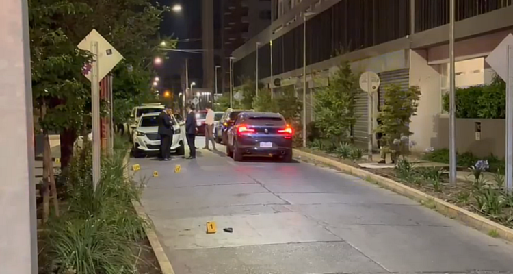 Funcionarios de la PDI frustran a tiros una encerrona en La Florida