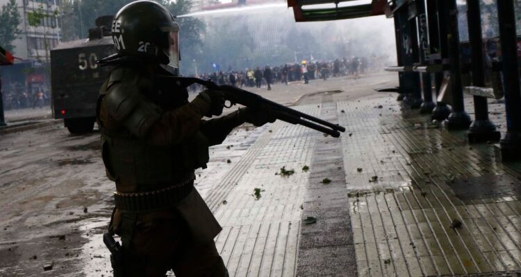 Diputados aprueban informe de comisión que detectó irregularidades en entrega de pensiones de gracia