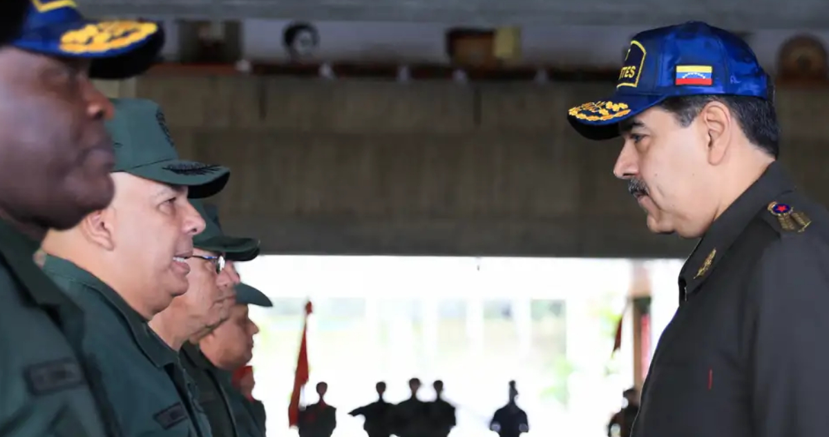 Expulsan a 33 militares de las FFAA de Venezuela por “conspirar para asesinar” a Nicolás Maduro
