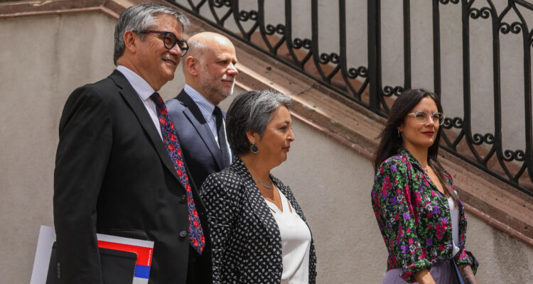 Mitad a cuenta individual, mitad a seguro social: Gobierno acata el “3 y 3” para reforma de pensiones