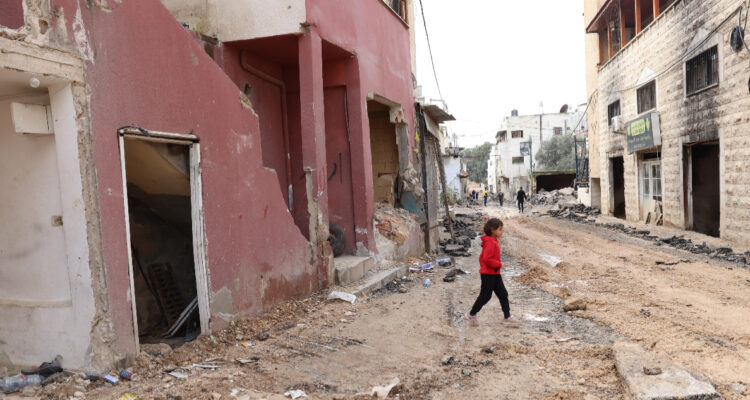 Hamás dice que acatará alto al fuego si lo ordena la CIJ e Israel se rehúsa a parar bombardeos en Gaza