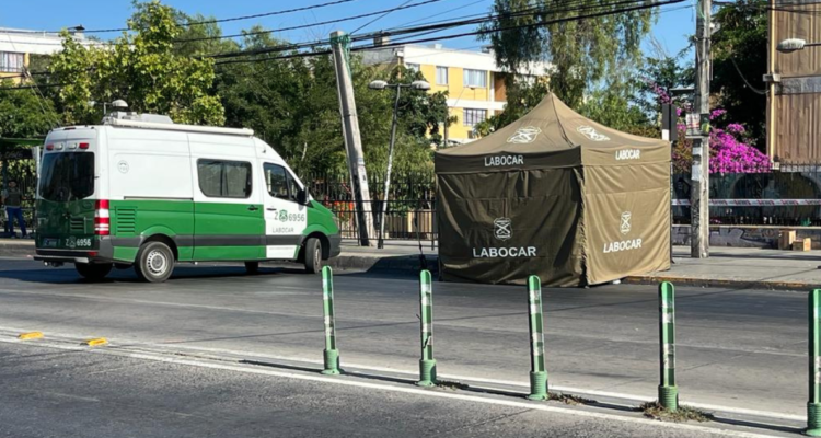 Hombre fue asesinado frente al registro civil de Pudahuel