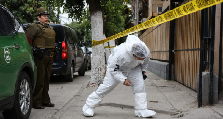 Hombre muere tras ser baleado por desconocidos a bordo de moto en Pudahuel