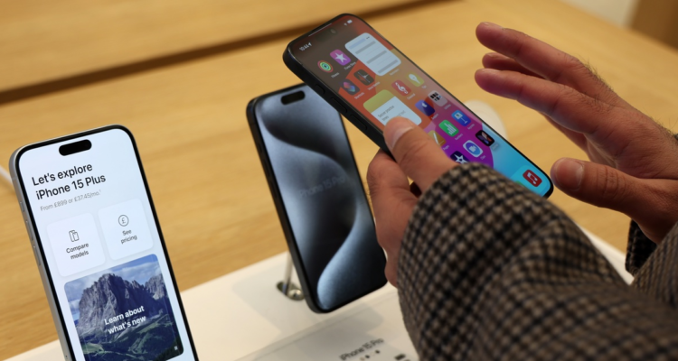 Kaspersky reveló una vulnerabilidad de hardware en iPhones utilizada en la sofisticada campaña de espionaje ‘Operation Triangulation’.