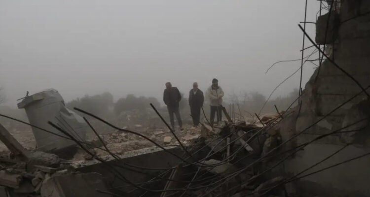 Irán y Pakistán intensifican conflicto armado con nuevos bombardeos y amenazas de represalias