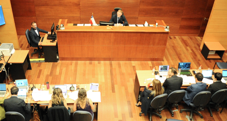 Los argumentos de juez para desestimar prisión preventiva para Cathy Barriga.