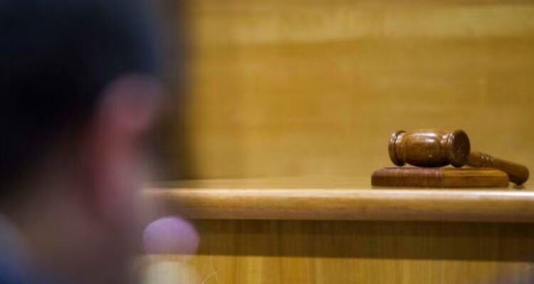 Los Gallegos: ordenan disolución y cancelación de dos locales nocturnos de Arica por trata sexual