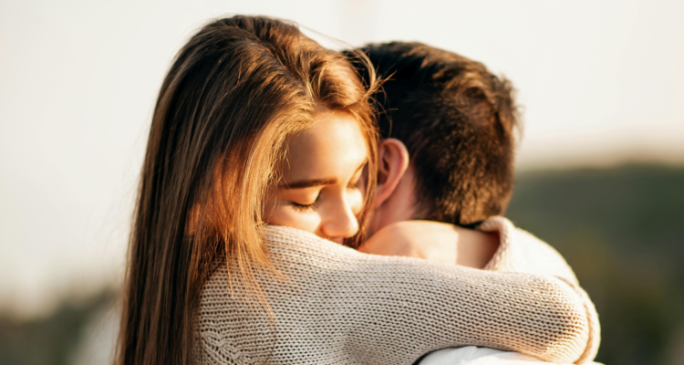 Científicos de la Universidad de Toronto cuestionan los “lenguajes del amor” de Gary Chapman, argumentando falta de respaldo empírico sólido.
