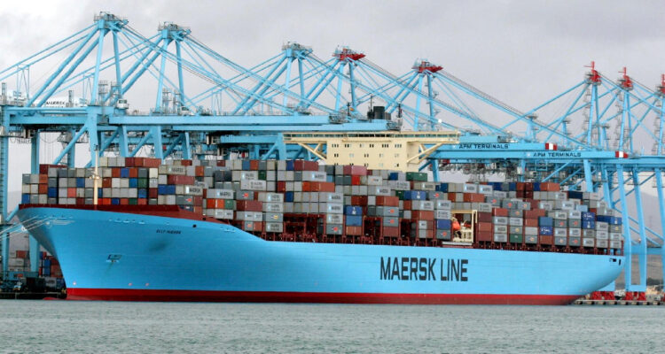 Fotografía de archivo 2007 del portacontenedores “Elly Maersk”, considerado el más grande del mundo en su época
