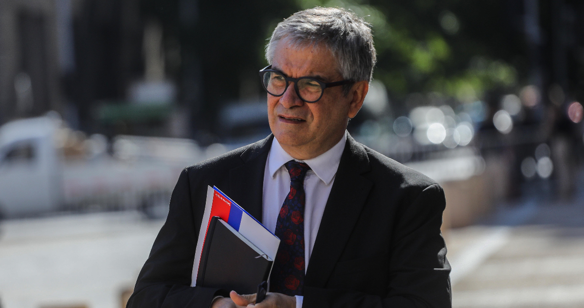 Sector público sigue destacando por generar empleo: Marcel rechaza críticas y apunta a municipios