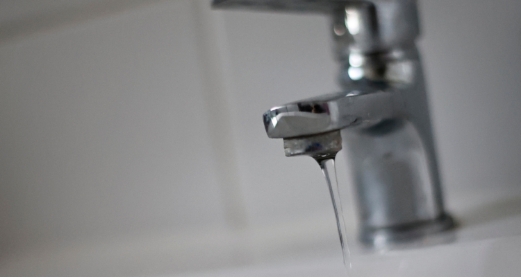 Imagen de llave por megacorte de agua en Gran Concepción