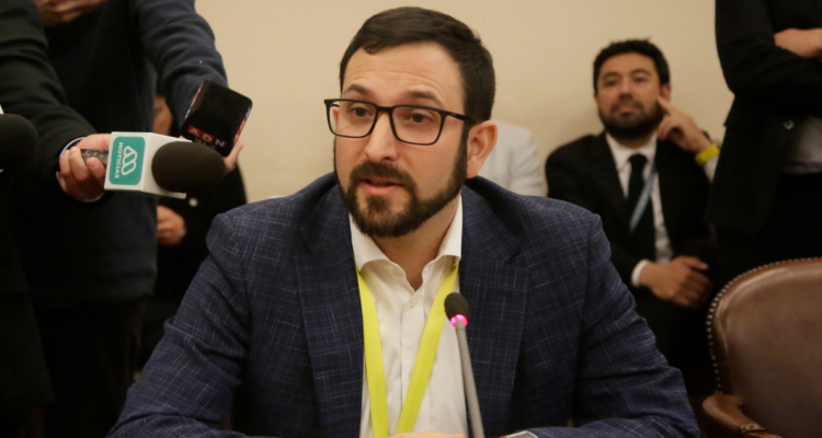 miguel crispi AC contra Montes