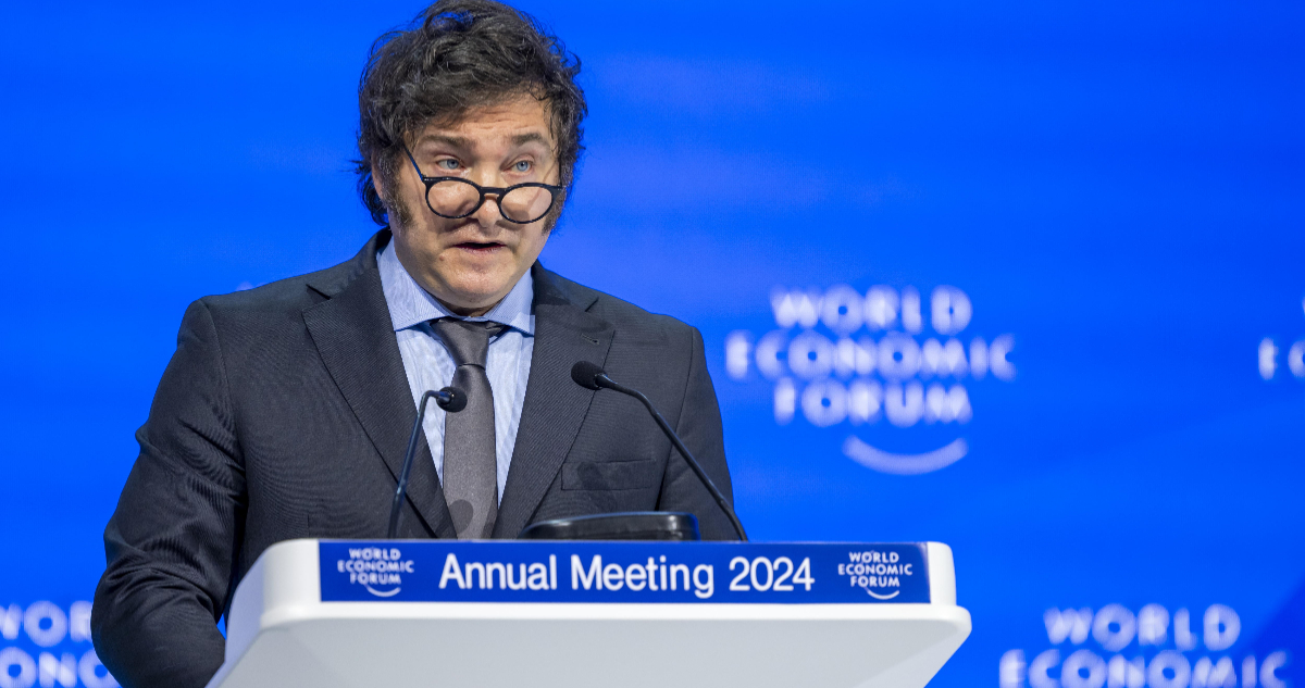Milei tacha de héroes a empresarios en Foro Mundial de Davos y asevera que “el Estado es el problema”