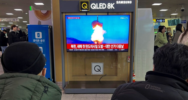 Corea del Norte confirma “exitoso” lanzamiento de misil hipersónico