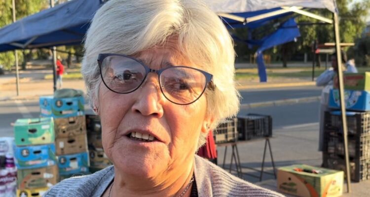 23 años y dos hijos tendría mujer asesinada en triple homicidio de Cerrillos: su madre llegó al lugar