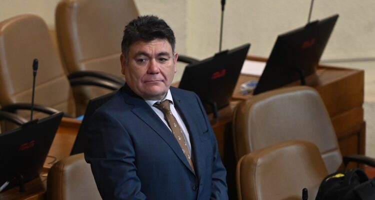 El diputado Venegas, quien dio positivo por consumo de Sentis.